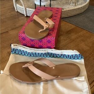Tory Burch Leather Thong Sandals size 8.5